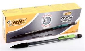 Bic Matic Classic je tužka s průměrem hrotnu 0,7 mm.
